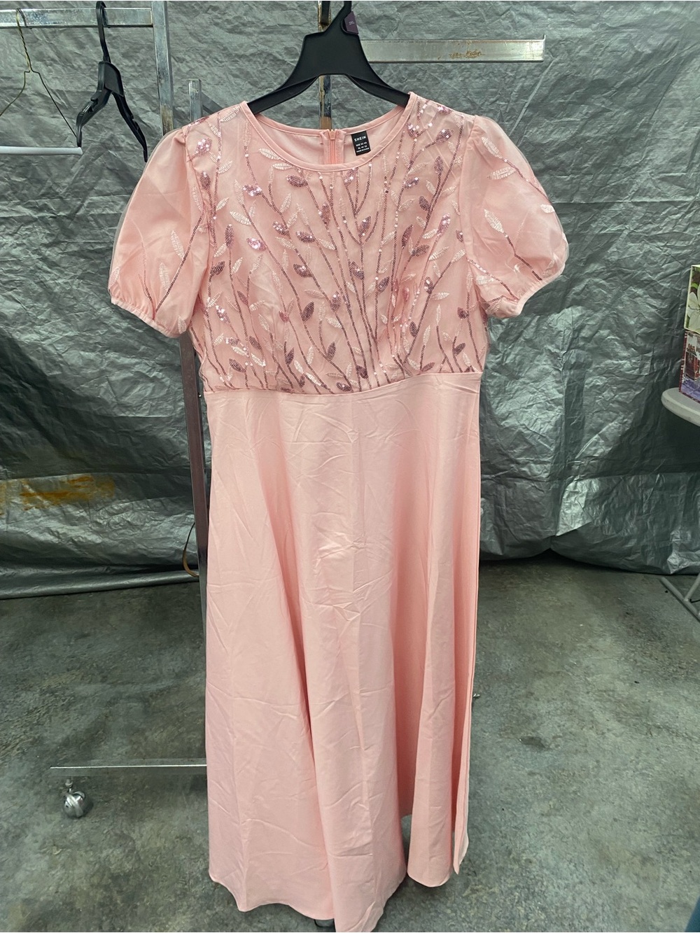 SHEIN Pink Sequin Embellished Puff Sleeve Girls Formal Dress